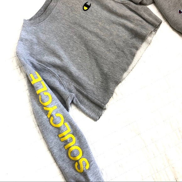 CHAMPION x SOULCYCLE Cropped Crew Sweatshirt - Picture 2 of 3